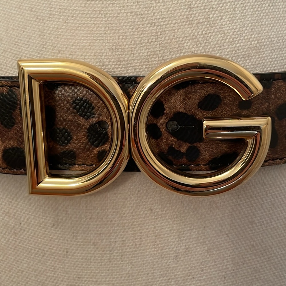 Authentic Dolce & Gabbana Reversible Belt - Picture 5 of 6